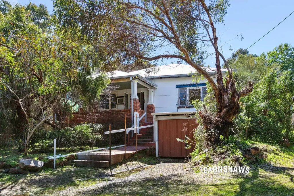 15 Coongan Ave, Greenmount, WA 6056