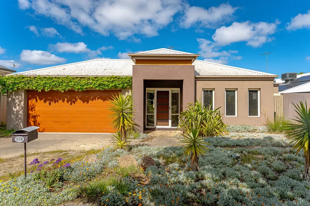 Highton 4ਬੈੱਡਰੂਮ Versatile Family Floorplan Within Proximity To Key Amenities