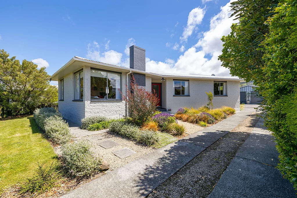 Featherston 3 Bedroom All the Right Upgrades, in All the Right Places