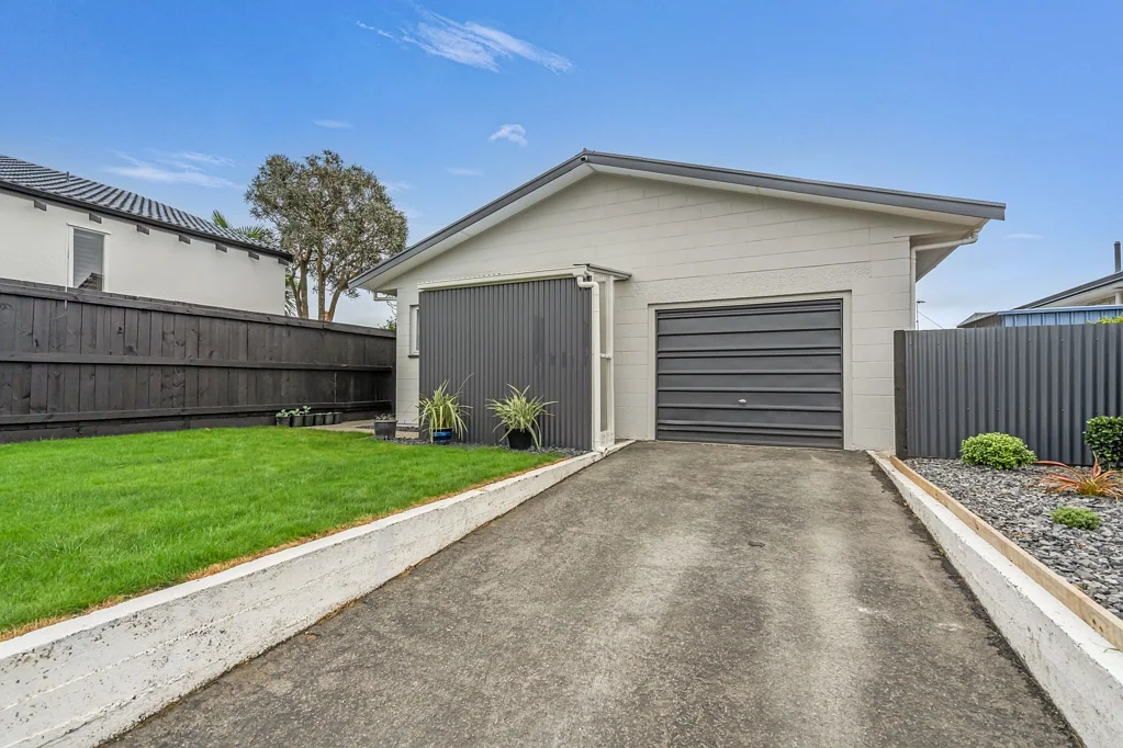 Ashburton 2房  Fresh, Stylish & Superbly Located