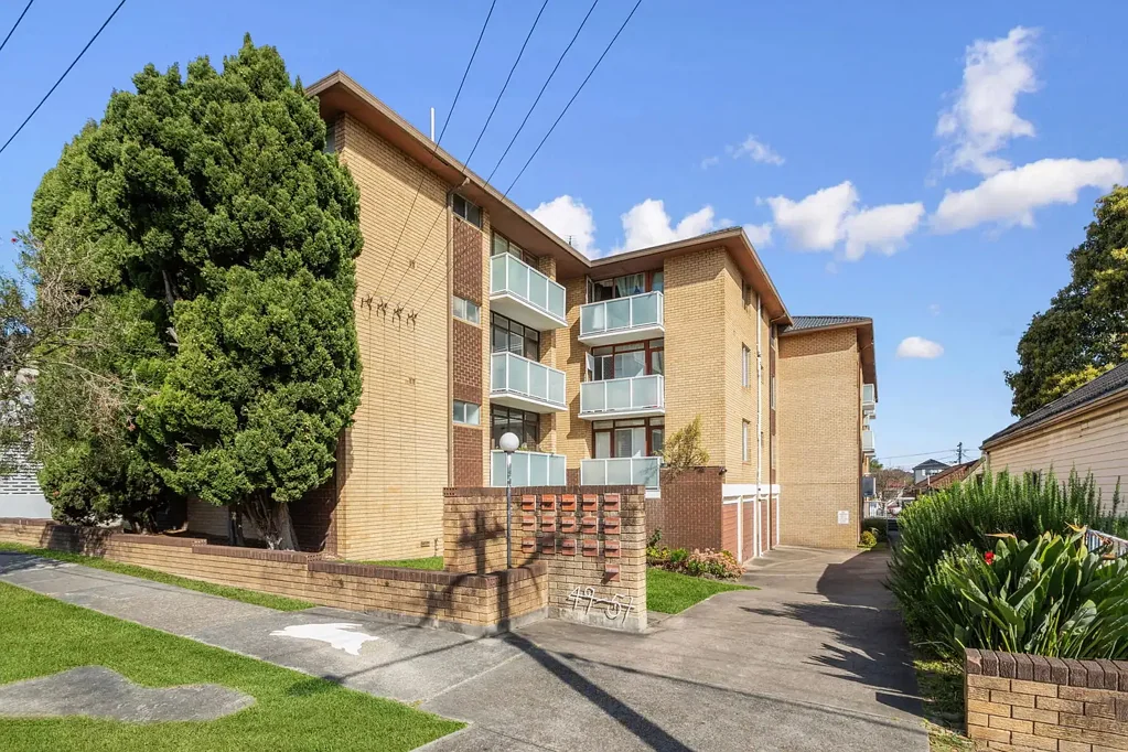 1/49-51 Universal Street, Eastlakes, NSW 2018