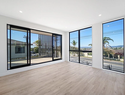 1/150 Royal Road, Massey, Waitakere City, 3房, 2浴, 整租城市屋