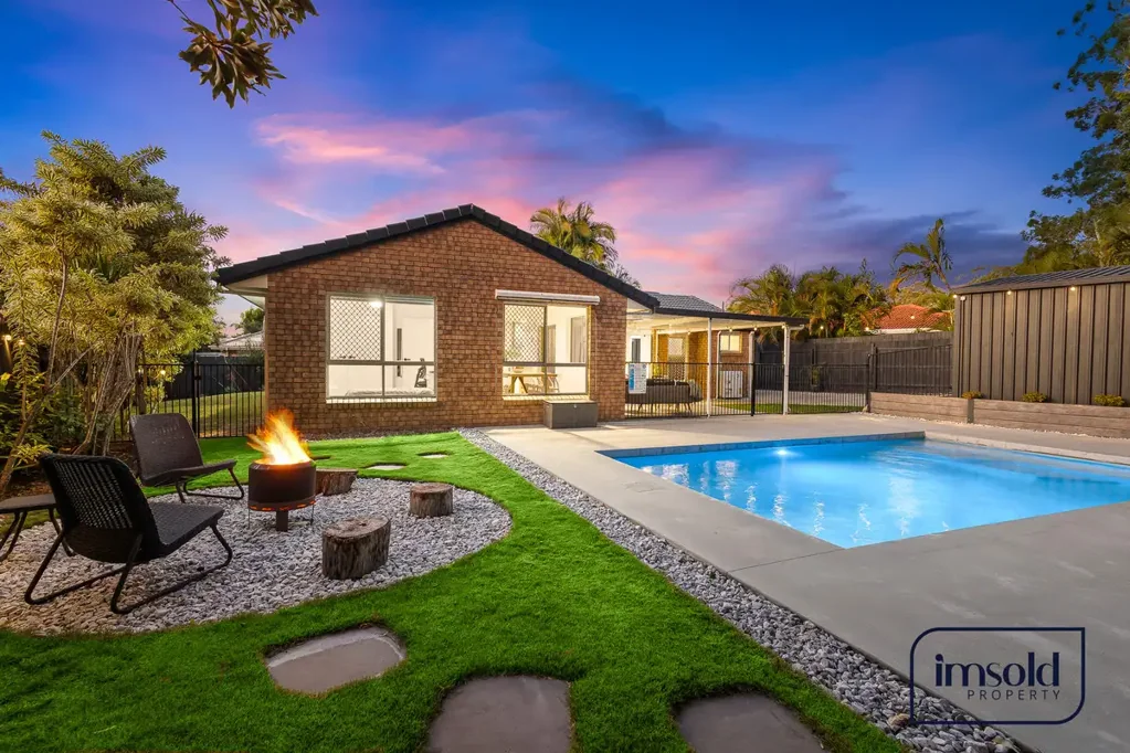 Tewantin 4chambre Family Living, Poolside Lifestyle, Peaceful Cul-de-Sac