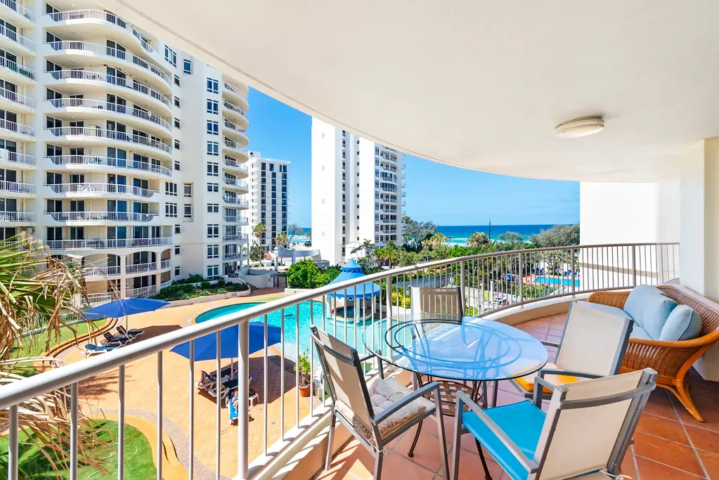 Beachside Living with Ocean Views - Fully Furnished Apartment in the Moroccan