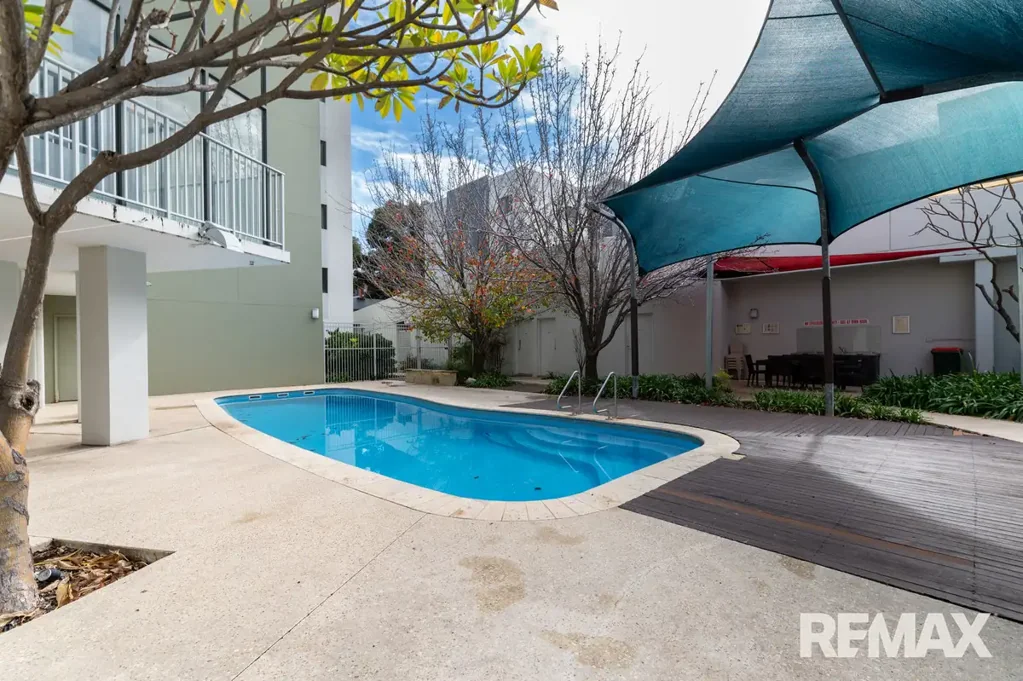 Joondalup 2房  Resort-Style Living in the Heart of Joondalup – Stylish Ground Floor Corner Apartment
