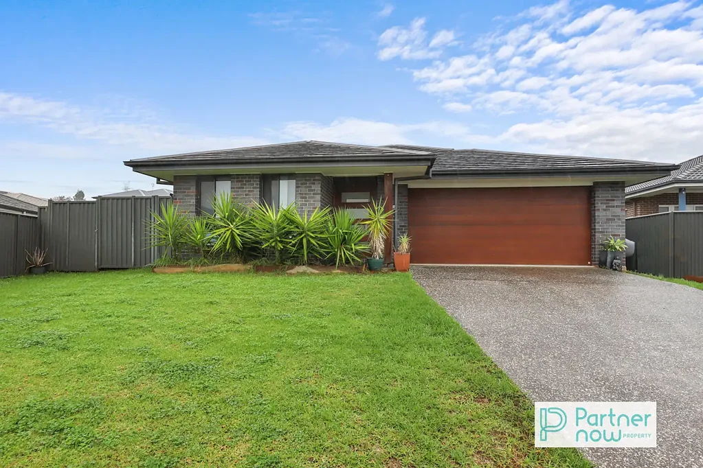 Tamworth 4房  Contemporary Lifestyle Home