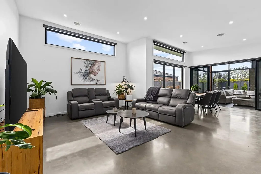 Traralgon 4Kwarto A Statement of Style – High-End Living in West End