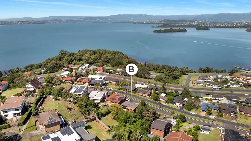 Lake Heights 3Zimmer A long-held Lake Heights classic with an inspiring outlook