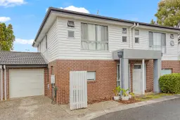 17/1-49 Lavender Drive, Griffin