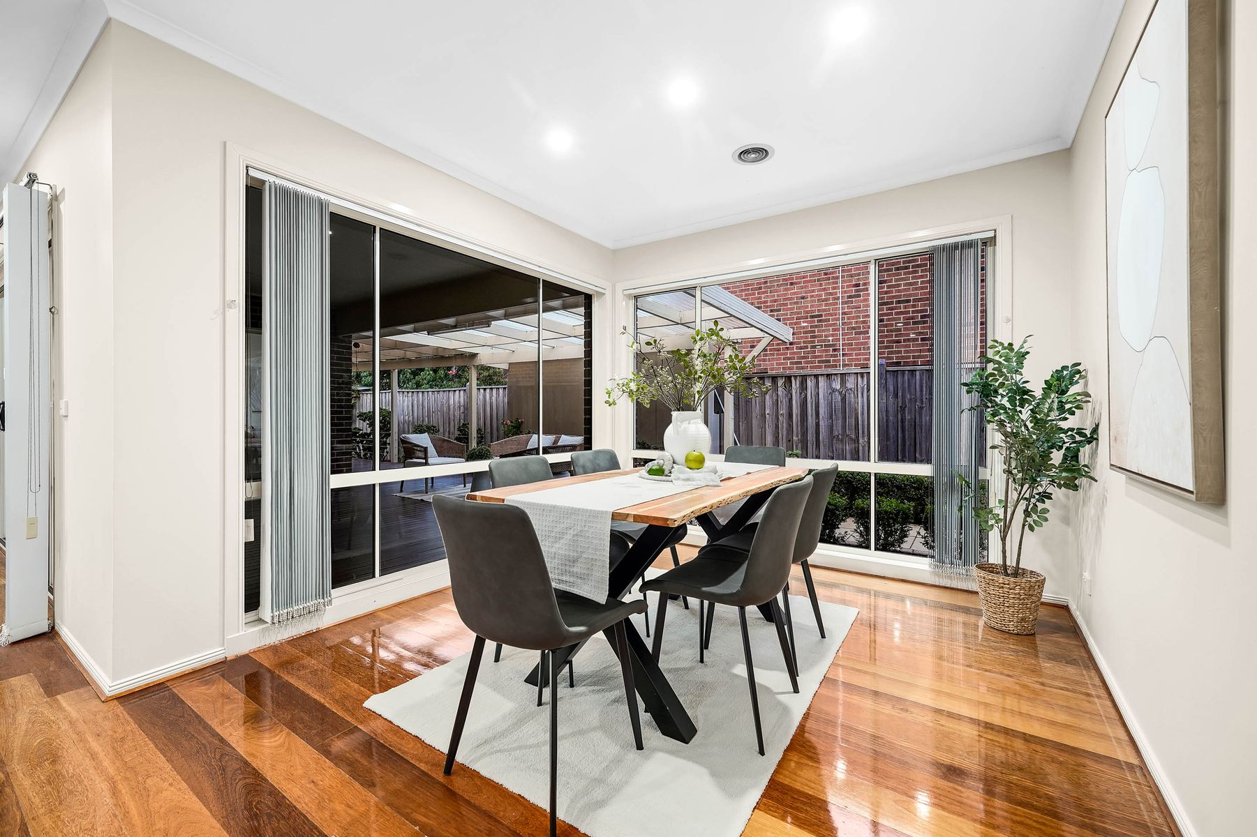 15 GEOFFREY CT, KEYSBOROUGH VIC 3173, 0房, 0浴, House