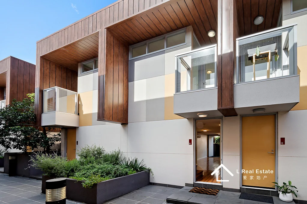 15B/168 Victoria Road, Northcote, VIC 3070