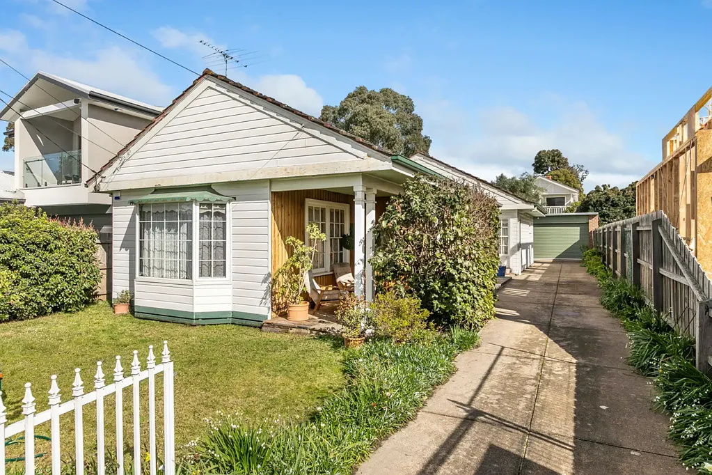 Yarraville 3 Bedroom First Time Offered in 75 Years!