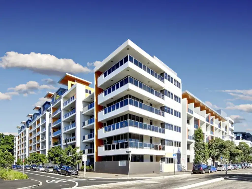 Gorgeous Spacious 2 bedroom in Fantastic location