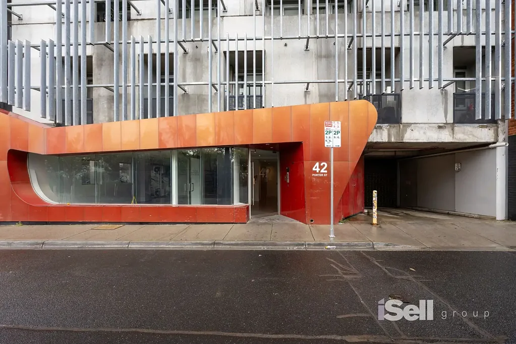 COSY ONE-BEDROOM APARTMENT WITH MODERN COMFORTS