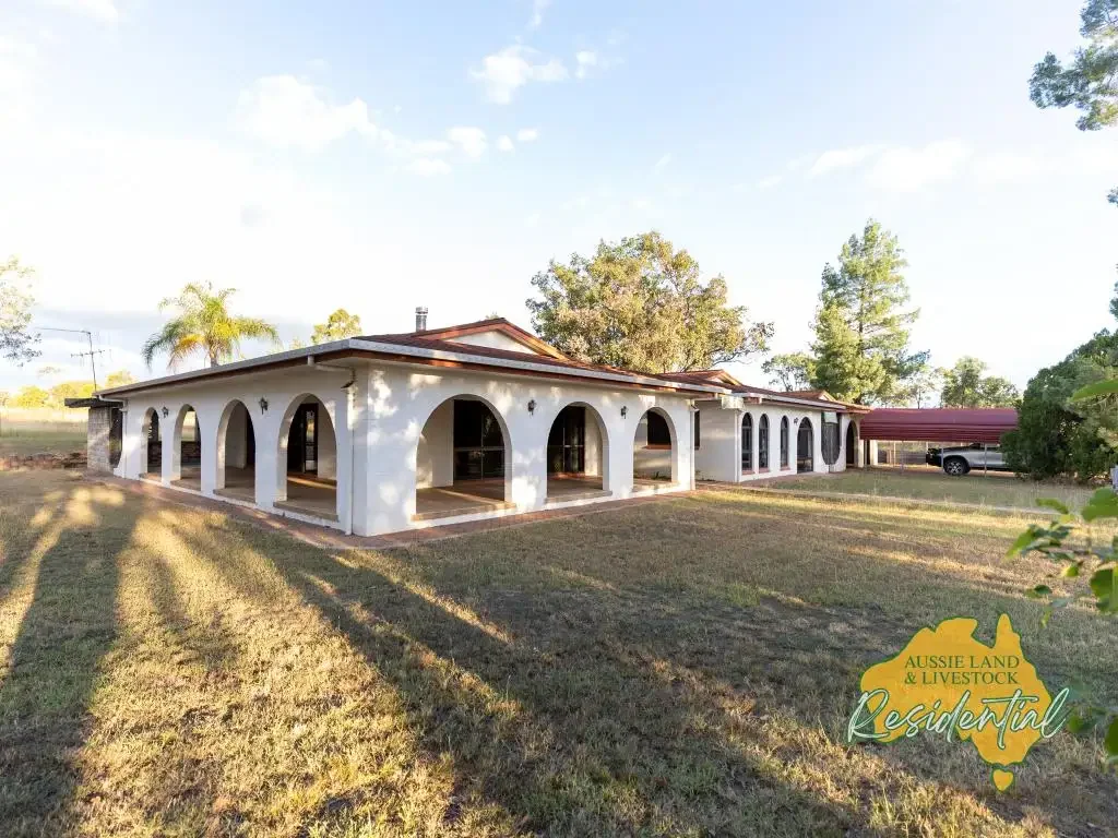 Mundubbera 4房  Entertainer on 5007m²
