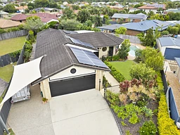 9 Mossman Way, Sandstone Point