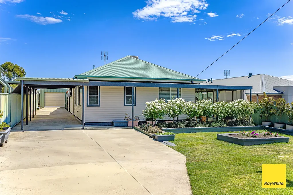17 Orlando Street, Eaglehawk, VIC 3556