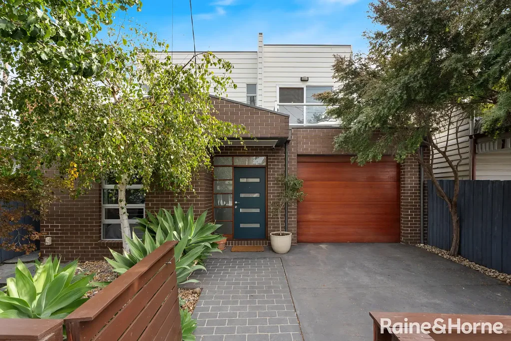 10 Southampton Street, Footscray, VIC 3011