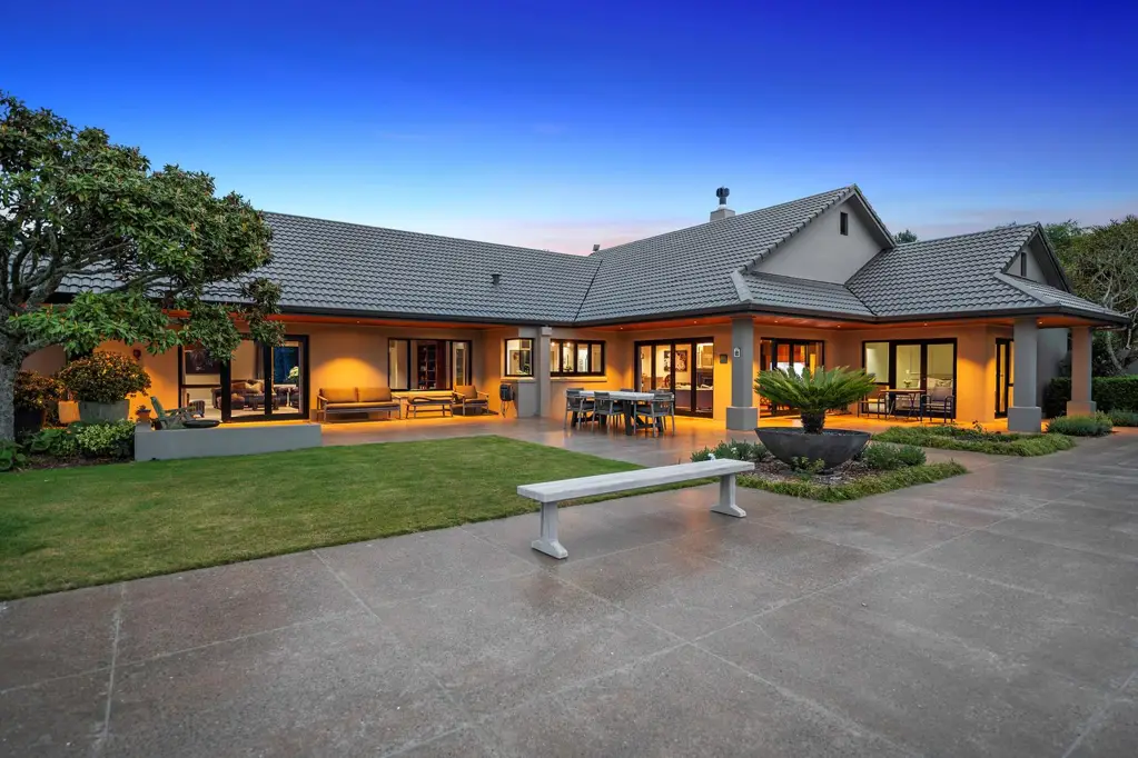 Waitoki 5 Slaapkamer Sensational Lifestyle Opportunity