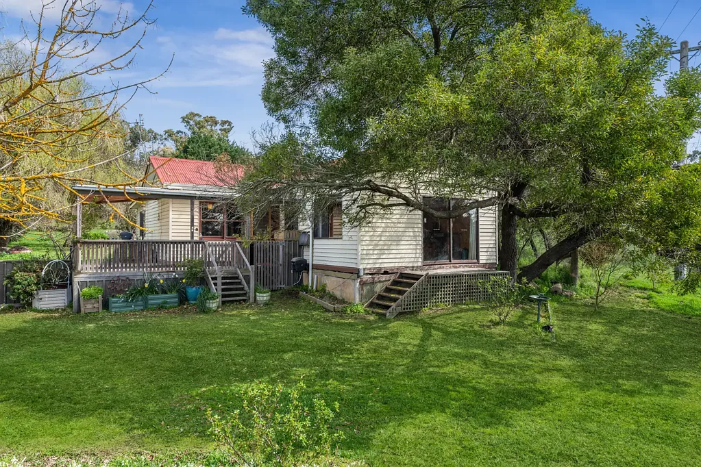 135 High Street, Taradale, VIC 3447