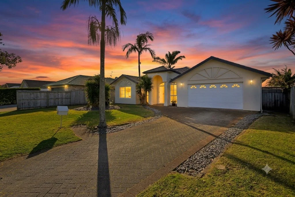 Papamoa 4 Bedroom Tahatai Coast School zone, Generous 611m2 Site