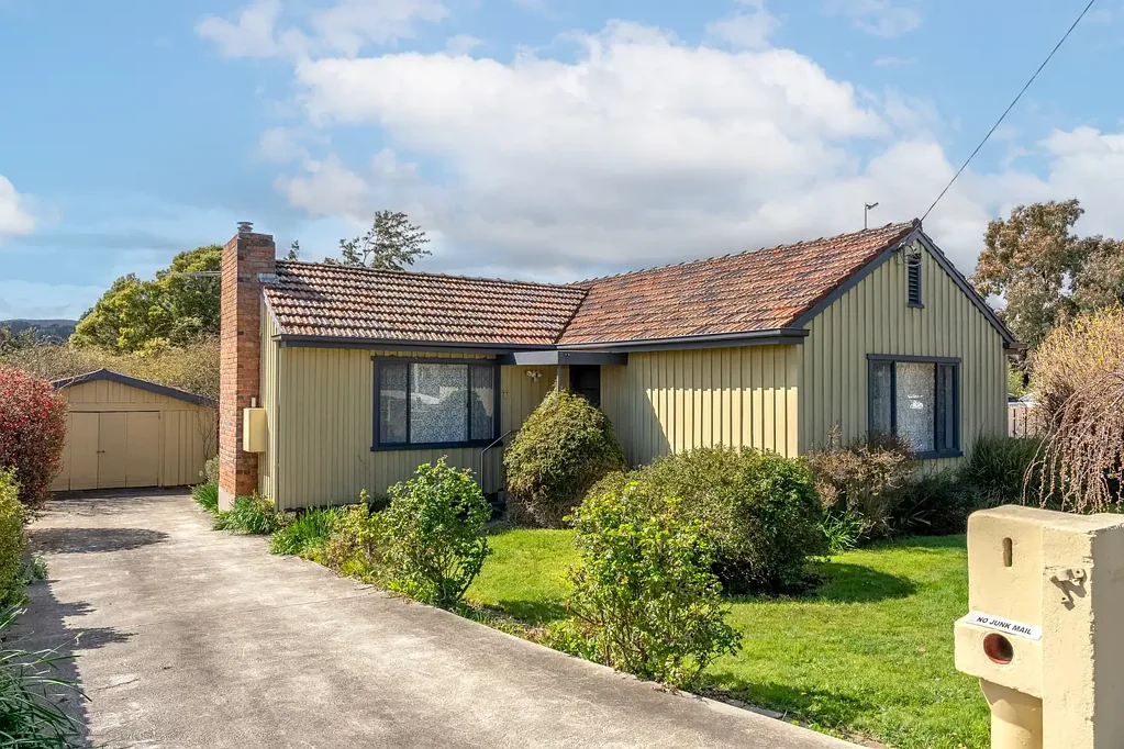 Newstead 2房  A renovator's delight with endless potential