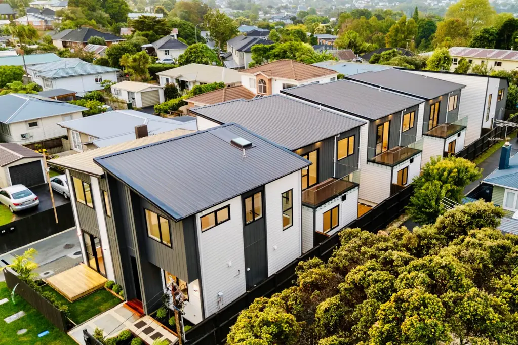 126D Chivalry Road, Glenfield, North Shore City, Auckland