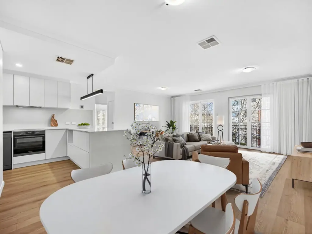 15/2 Henry Lawson Walk, East Perth, WA 6004