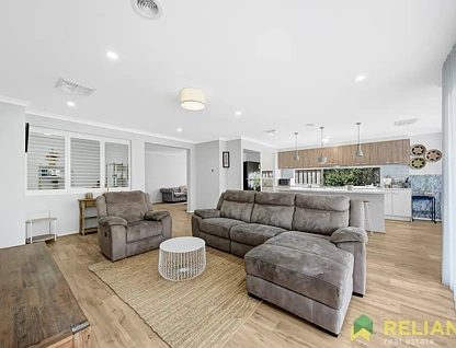 139 Stonehill Drive, Maddingley, Western Region, 4 ਕਮਰੇ, 2 ਬਾਥਰੂਮ, House
