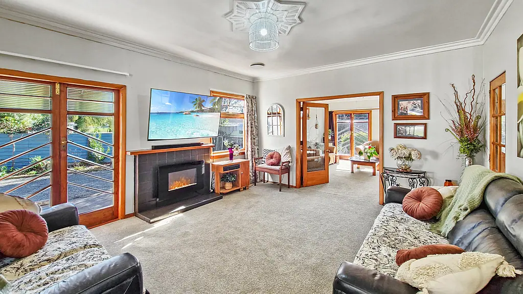 Feilding The home that keeps on giving