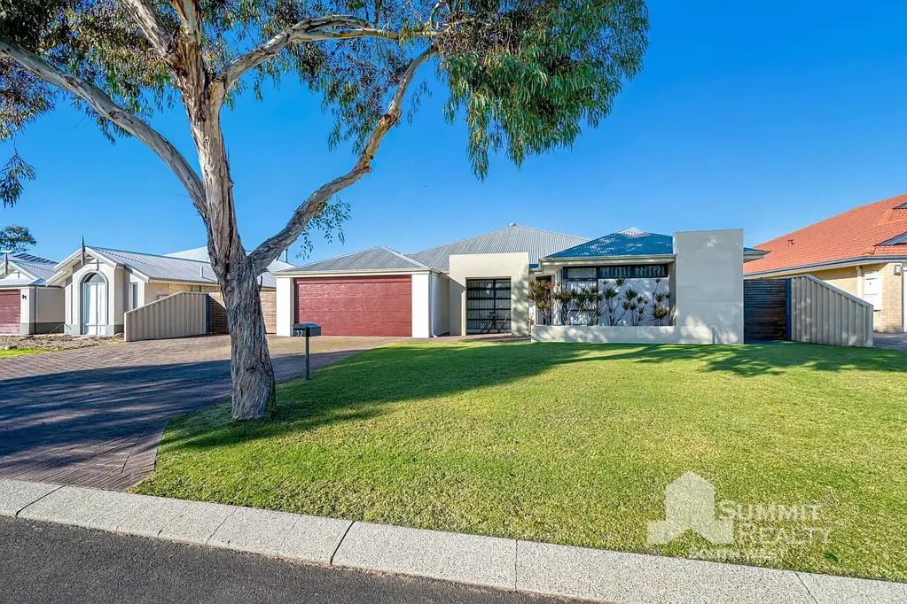 32 Nepean Turn, Millbridge, WA 6232