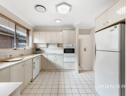 4 Naomi Street North, Baulkham Hills, The Hills, 3 غرف, 1 حمامات, House