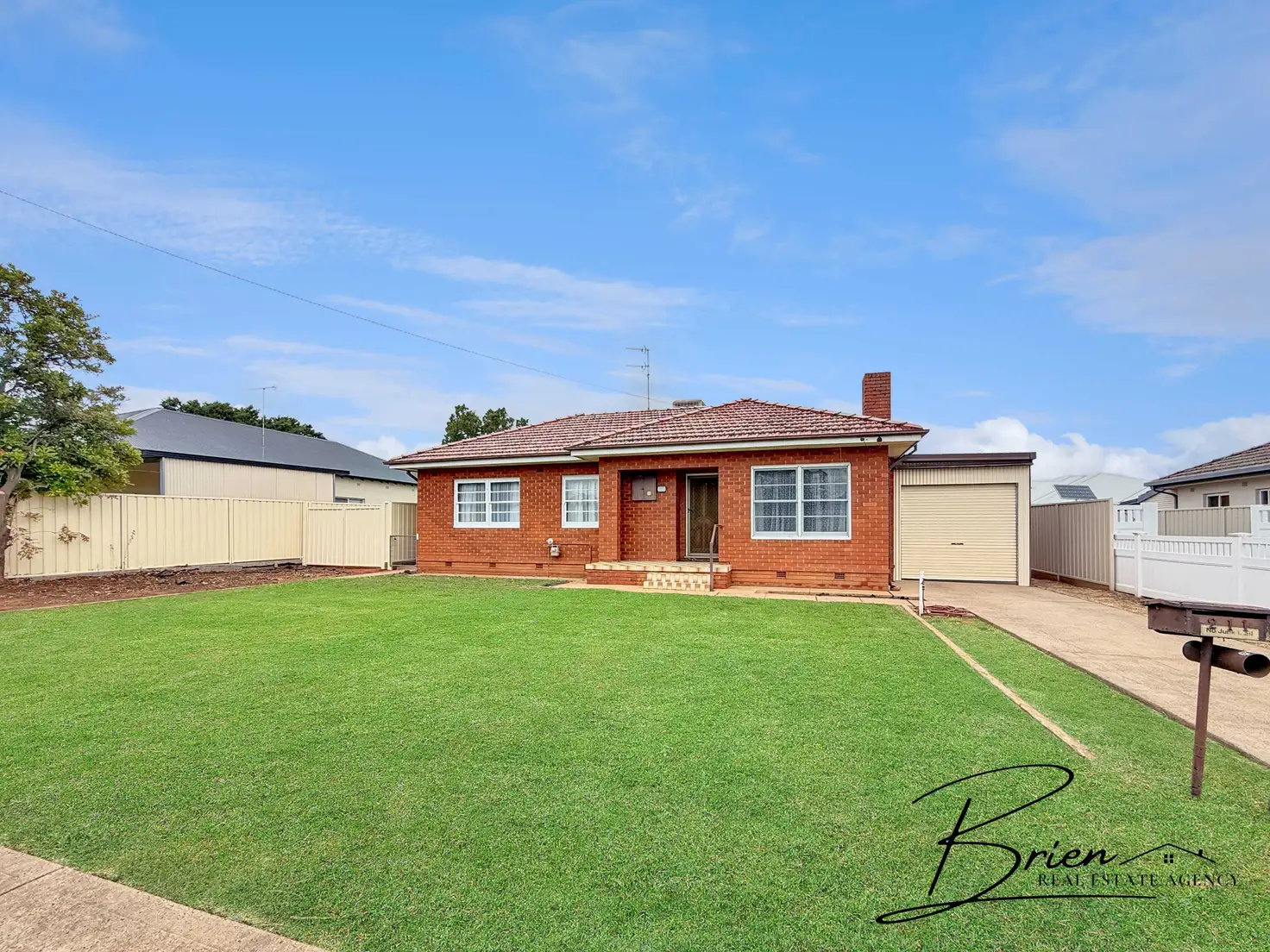 211 Wingewarra Street, Dubbo, NSW 2830, 3房, 2浴, House