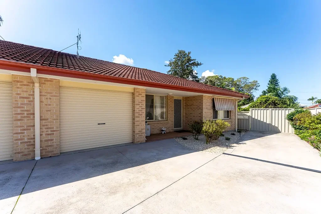 2/10 George Norman Close, Karuah, NSW 2324