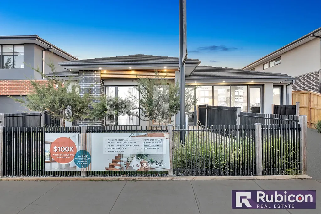 Tarneit 4 Bedroom A Rare Opportunity: Fully Furnished Display Home in Prestigious Marigold Estate Tarneit