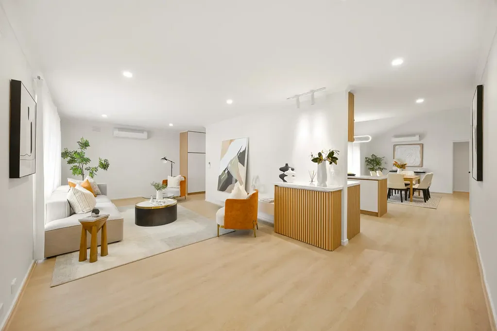 Wantirna South 4房 时尚家庭生活，带双主卧套房 Stylish Family Living with Dual Master Suites