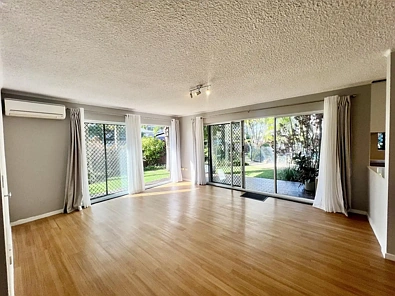 1/3642 Main Beach Parade, Main Beach, QLD 4217, 2房, 2浴, Unit