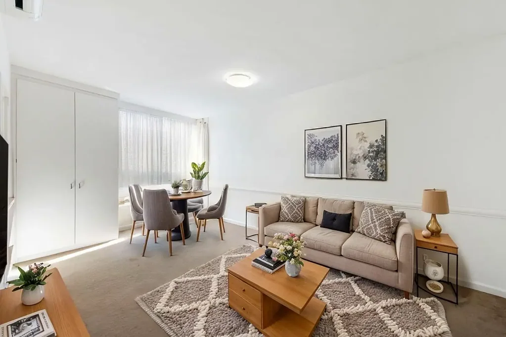 East Melbourne 1غرفة نوم Affordable  First Home or Great Investment Choice in Top Location