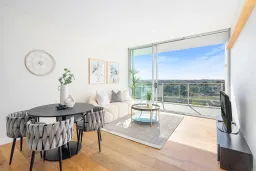 1205/8 Northcote Street, Naremburn