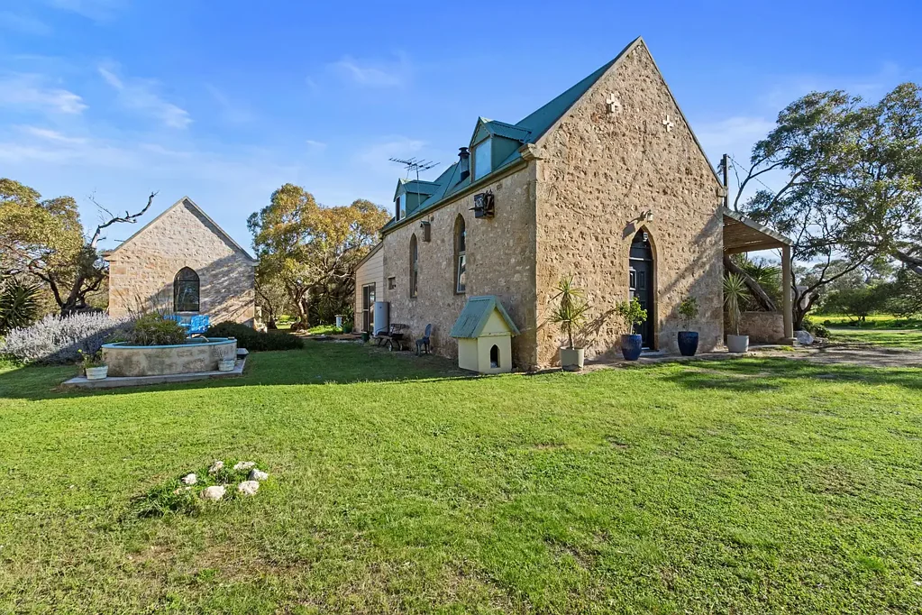 Coobowie 4Zimmer Renovated 1875 circa Church