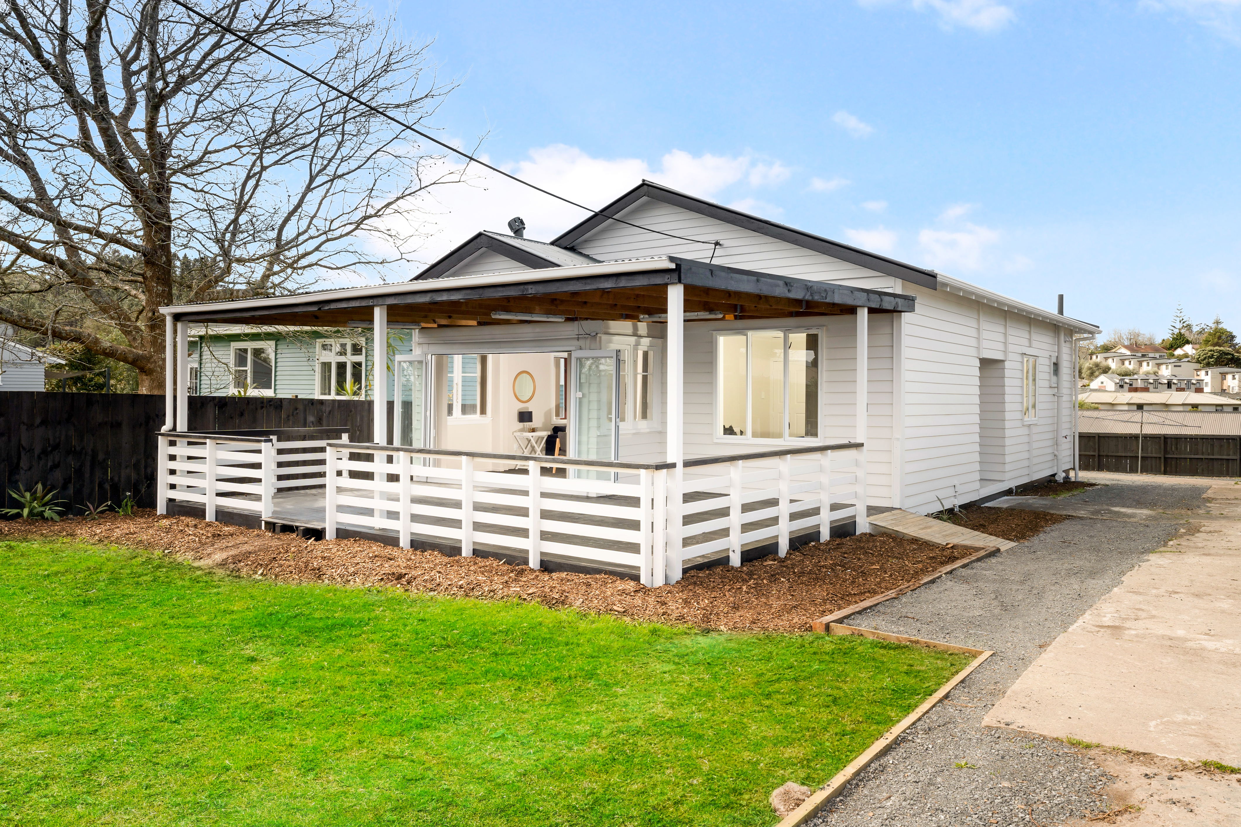 20 Woodglen Road, Glen Eden, Auckland - Waitakere, 3 phòng ngủ, 1 phòng tắm, House