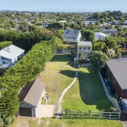 28 Hona Street, Waikanae Beach