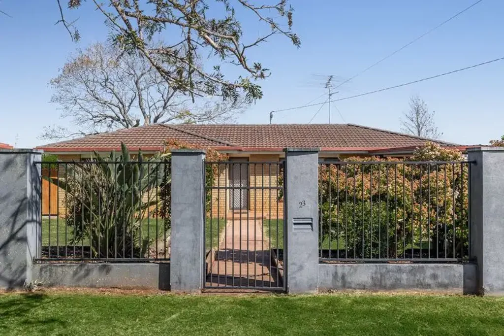 23 Cabarita Crescent, Glenvale, QLD 4350