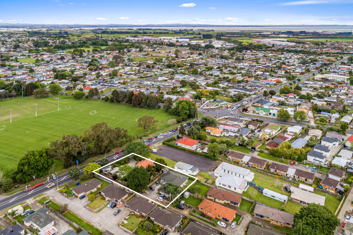 Residential  Mixed Housing Urban Zone