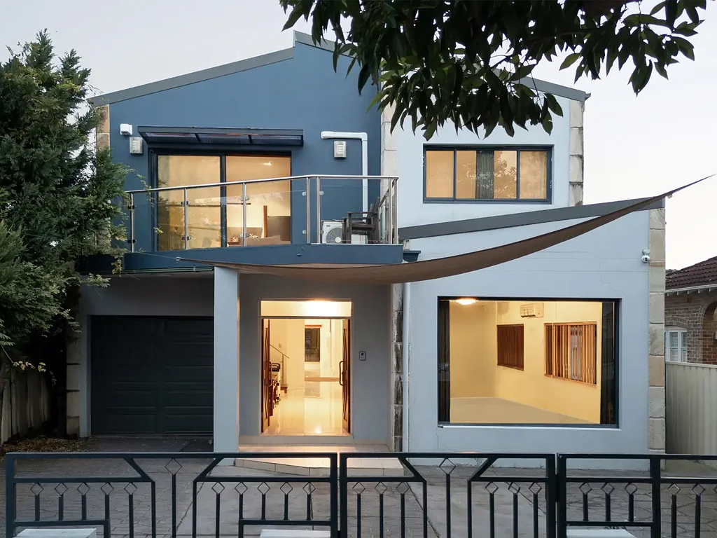 Kogarah 5部屋 Designer Elegance and Contemporary Comfort