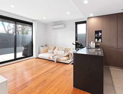 205/191 Barkers Road, Kew, VIC 3101, 2 Bedrooms, 2 Bathrooms, Apartment