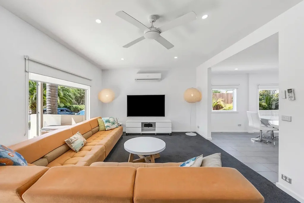 Anglesea 3房  IMMACULATE NORTH-FACING & CENTRALLY LOCATED