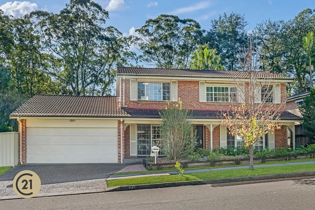 Cherrybrook 5部屋 Central Family Convenience with Space, Privacy and Future Potential
