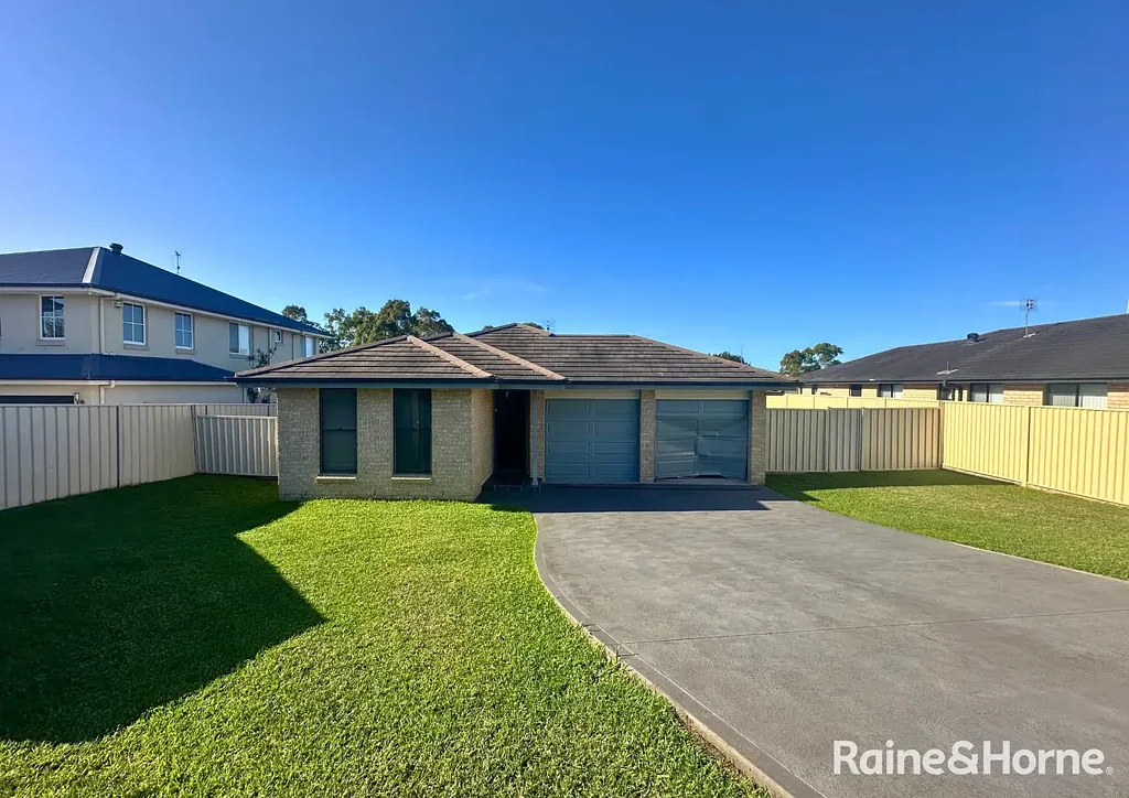 Modern Family Home in a Peaceful Location