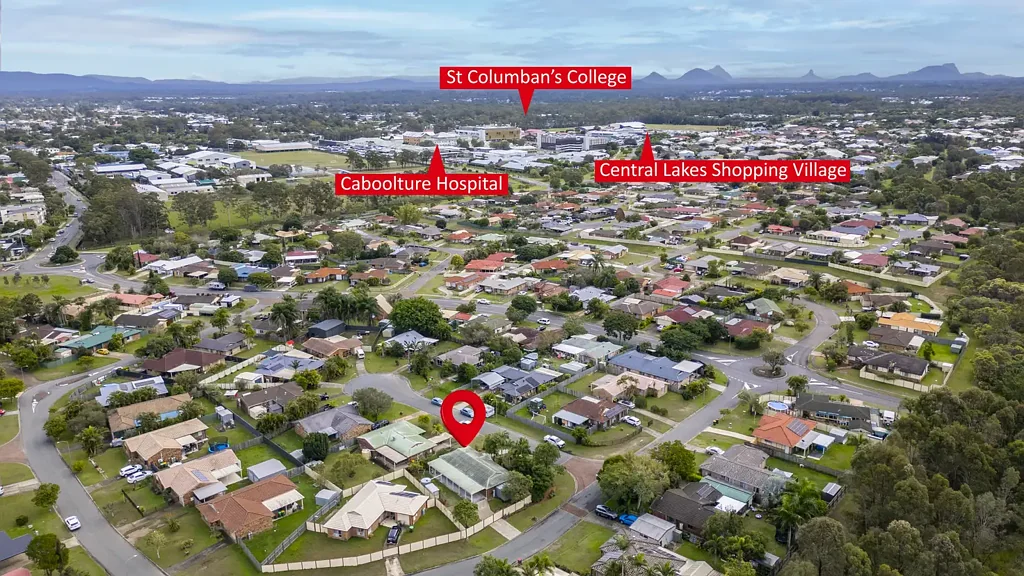 Caboolture 3ห้องนอน Move Straight In - Corner Block Opportunity with 2 Street Access